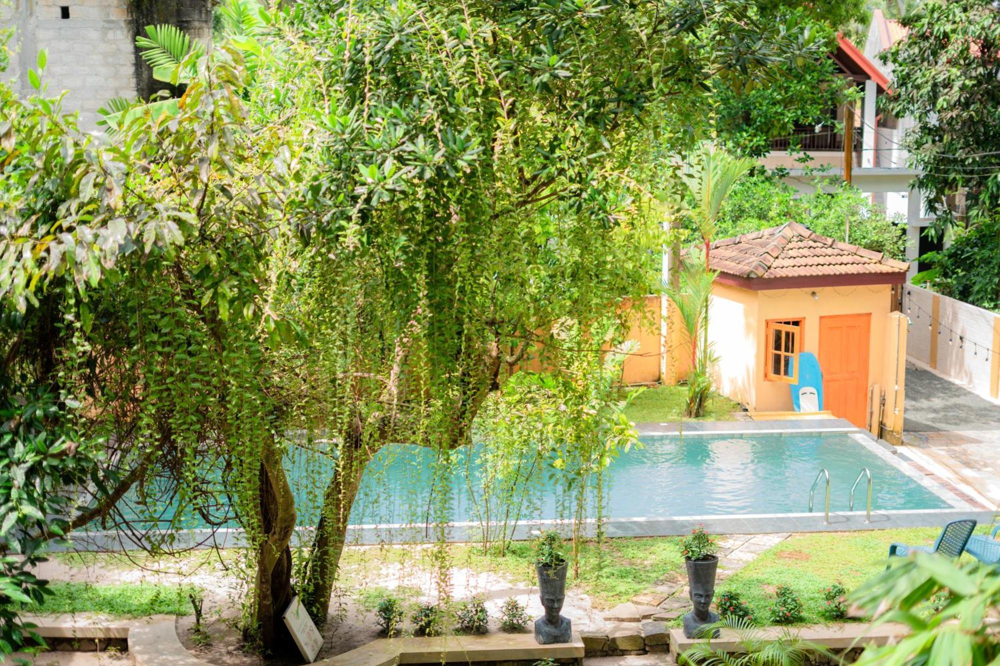 Monkey Villa Hikkaduwa Exterior photo